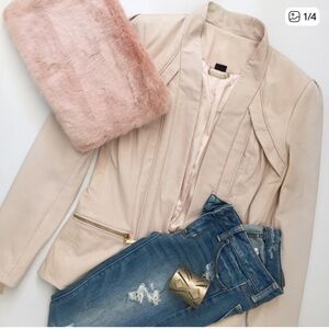 🎉 HOST PICK 🎉 MARCIANO Genuine lamb leather jacket in Ecru